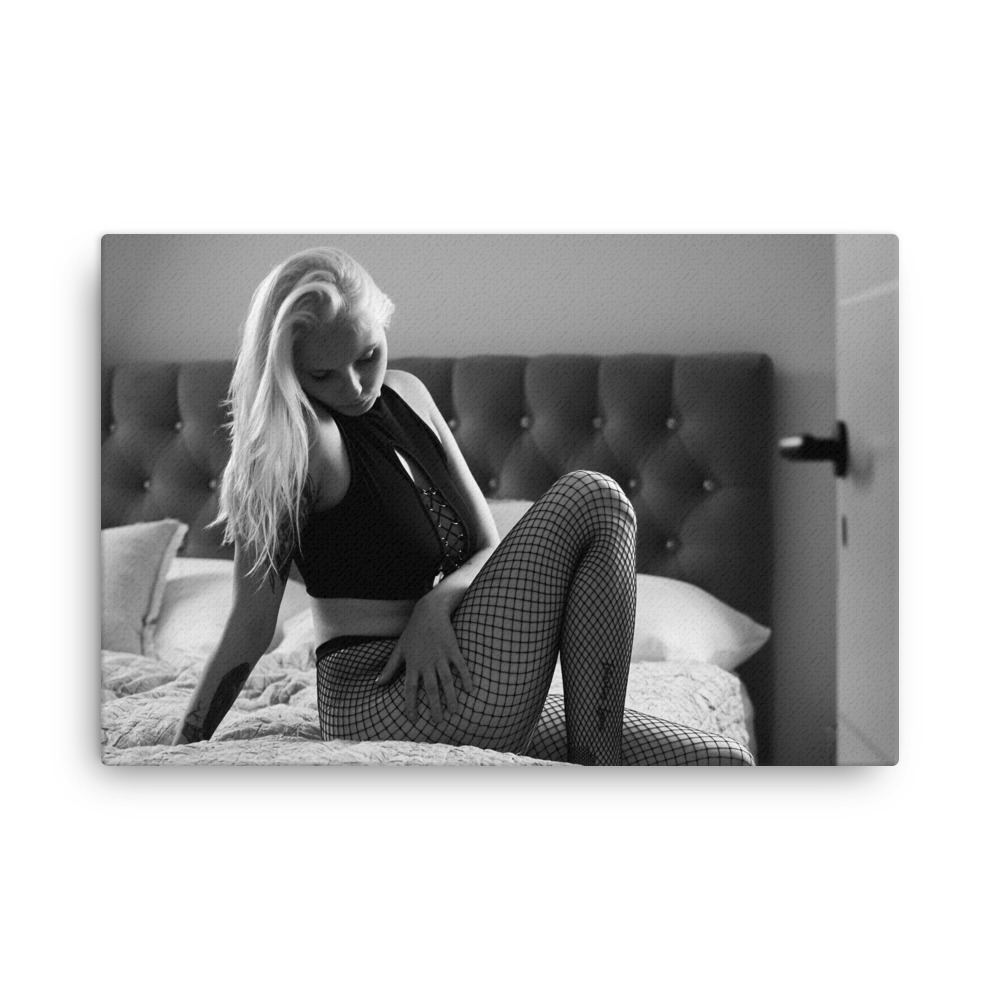 Kristyna Thin canvas - Image 6